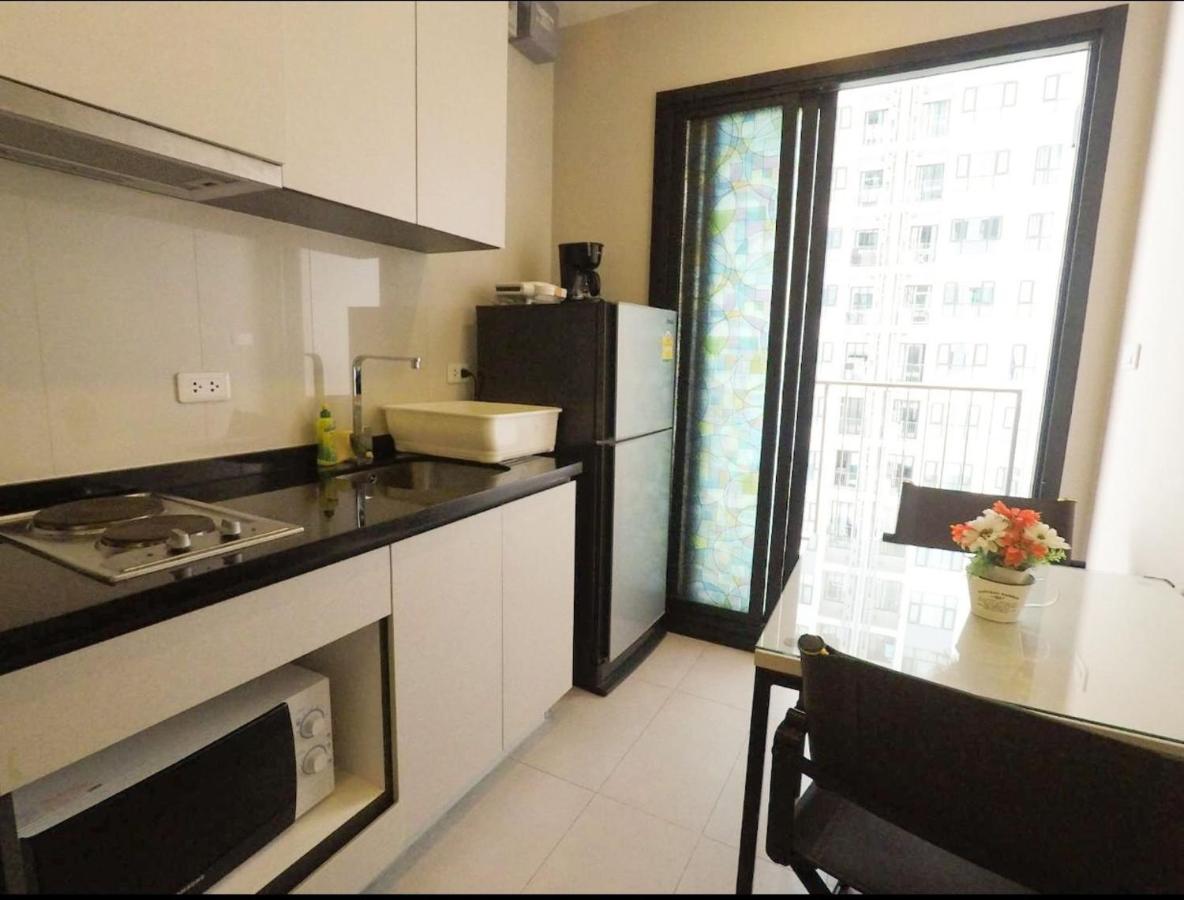 The Base Central Pattaya Seaview Εξωτερικό φωτογραφία