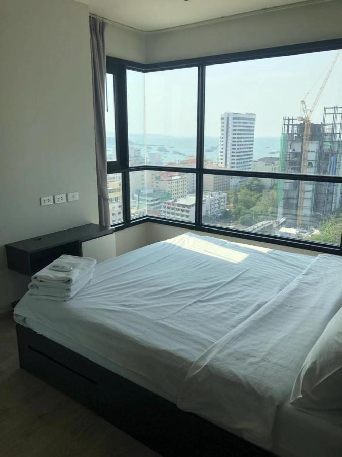 The Base Central Pattaya Seaview Εξωτερικό φωτογραφία