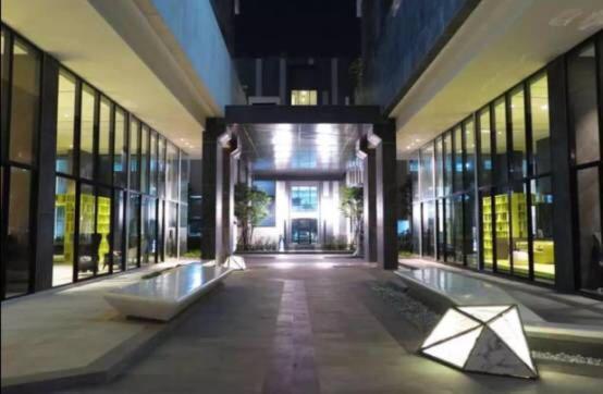 The Base Central Pattaya Seaview Εξωτερικό φωτογραφία
