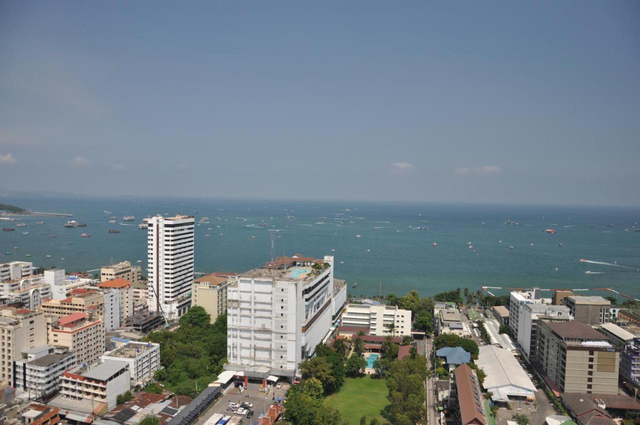 The Base Central Pattaya Seaview Εξωτερικό φωτογραφία