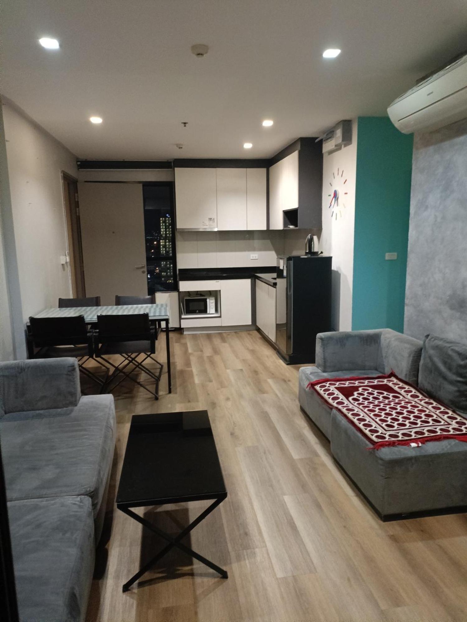 The Base Central Pattaya Seaview Εξωτερικό φωτογραφία