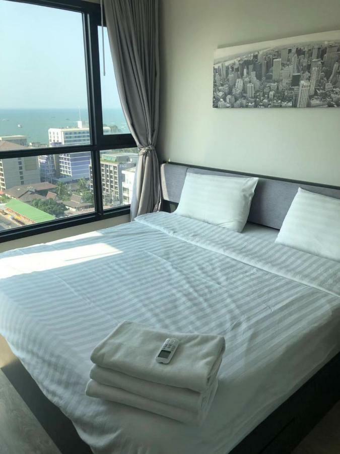 The Base Central Pattaya Seaview Εξωτερικό φωτογραφία