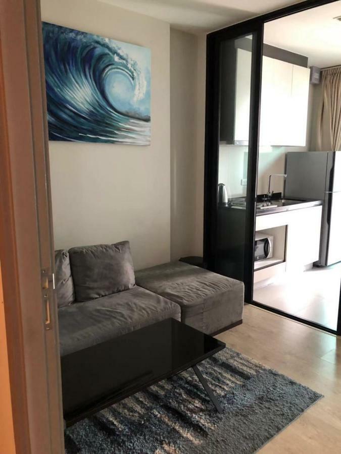 The Base Central Pattaya Seaview Εξωτερικό φωτογραφία