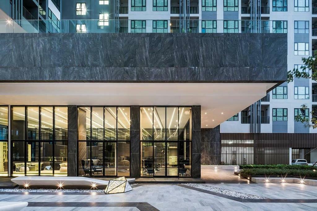 The Base Central Pattaya Seaview Εξωτερικό φωτογραφία